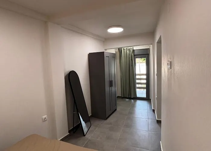 Summer Project Theros Apartamento