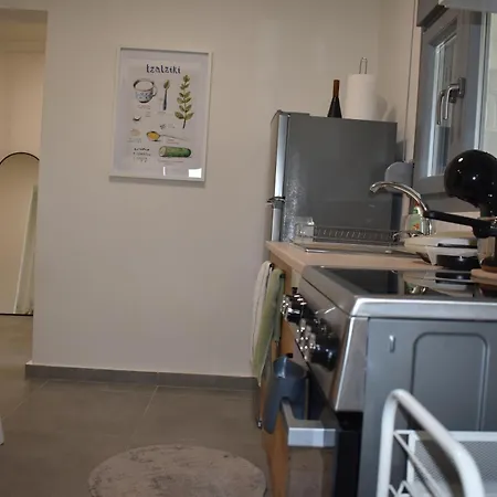 Summer Project Theros Apartamento *