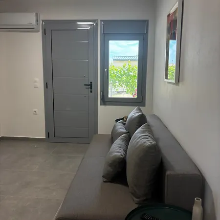 Summer Project Theros Apartamento *