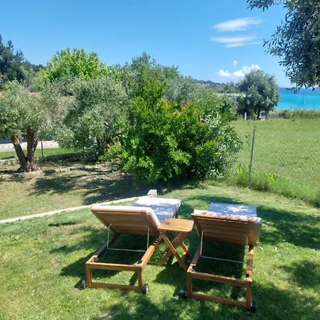 Summer Project Theros Apartament