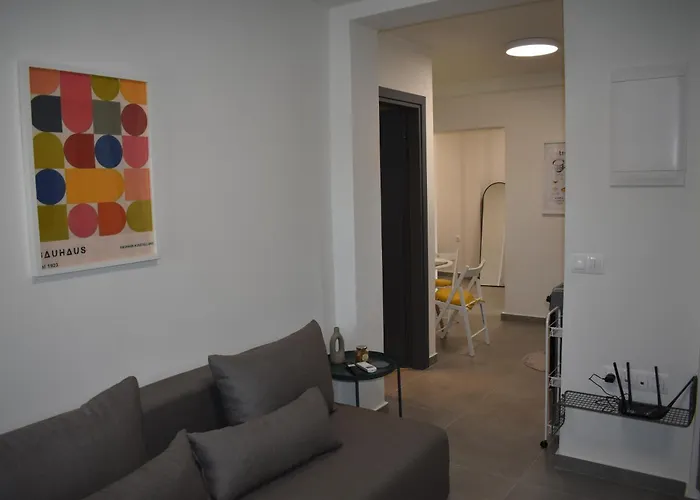 Summer Project Theros Apartment